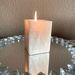 Eterno candle holder.